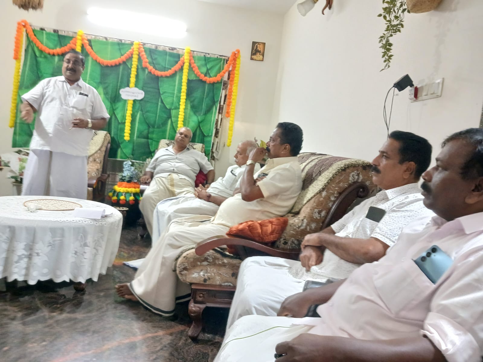 പാട ശേഖരങ്ങളിൽ ജല ലഭ്യതയും കിണറുകളിൽ ശുദ്ധജല ക്ഷാമവും നേരിടുന്നു